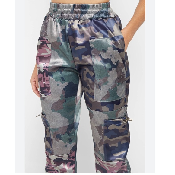 ♥️ Maniere De Voir Satin Camo Cargo Pants Joggers khaki pink purple 8 MDV - Picture 2 of 15